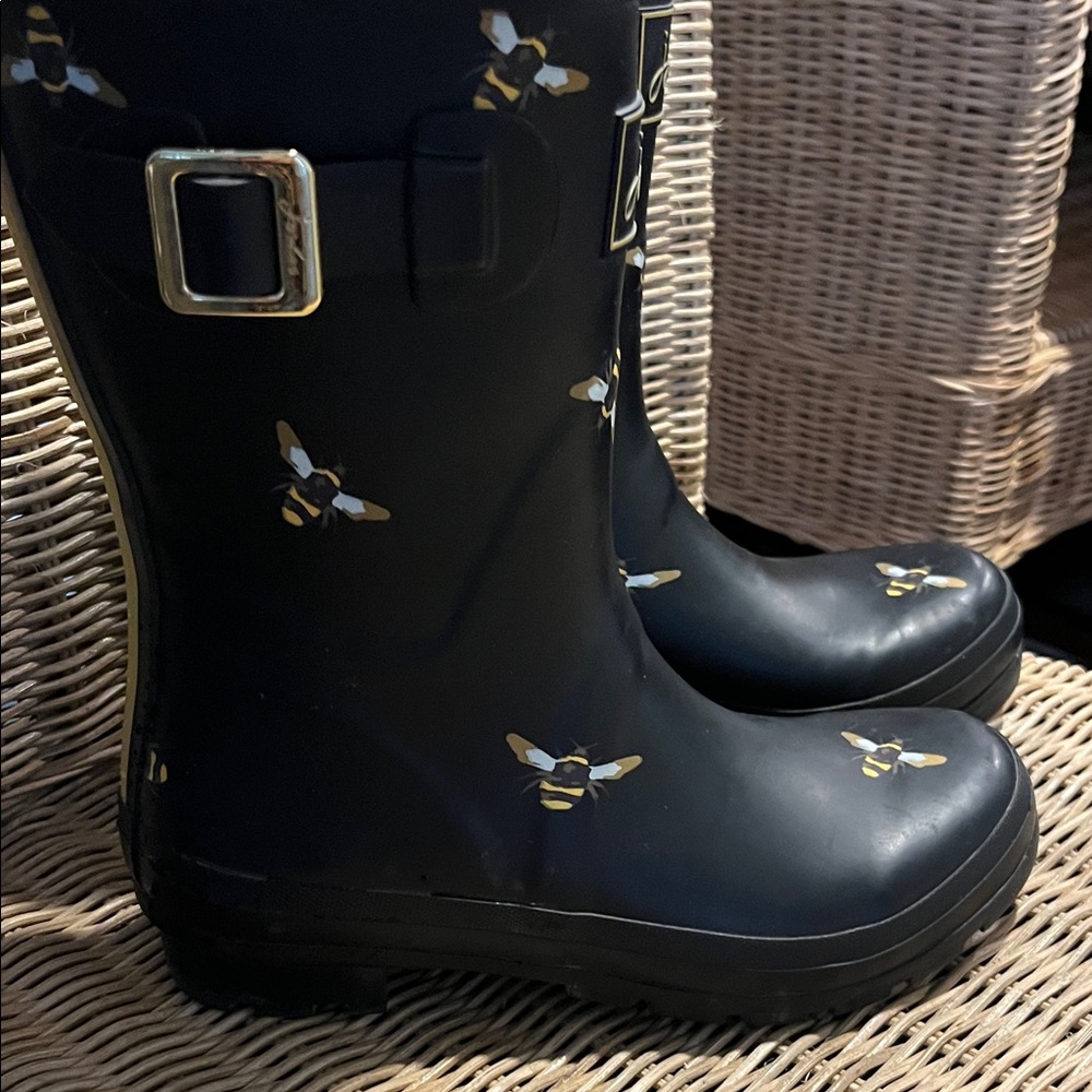Joules Black Bee Patterned Rain Boots - Picture 2 of 4